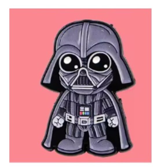 STAR WARS "Darth Vader" Enamel Trading Pin (BRAND NEW & SO CUTE!) - Picture 1 of 3